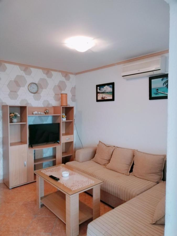 Apartmani Ljubica Utjeha Eksteriør bilde