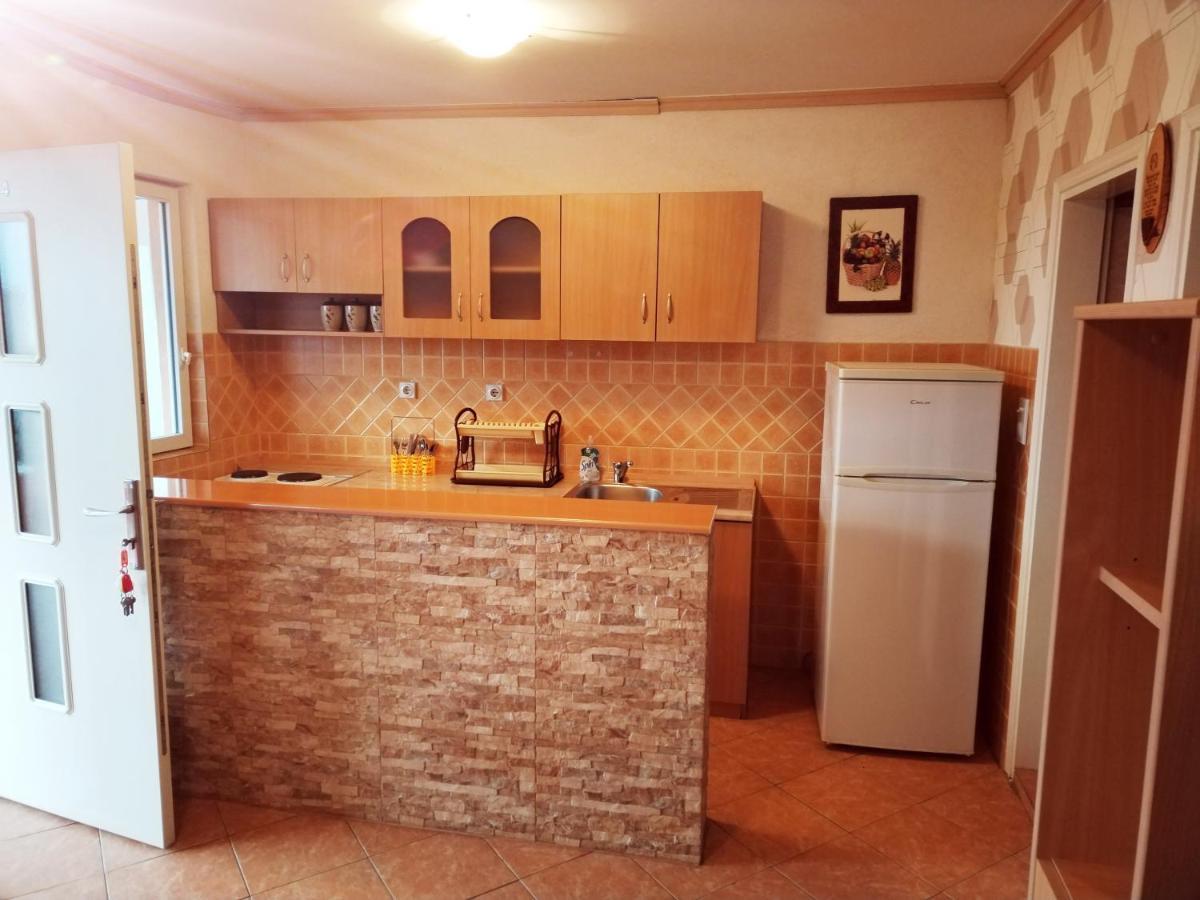 Apartmani Ljubica Utjeha Eksteriør bilde